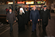 Перед прибытием Патриарха Александрийского и всей Африки Феодора II на Московском вокзале. Фотограф Дмитрий Фуфаев.
