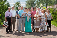 Семейная фотография. Фотограф на крещение Дмитрий Фуфаев.