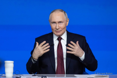 Владимир Владимирович Путин на встрече с журналистами Итоги года Фотограф Дмитрий Фуфаев.