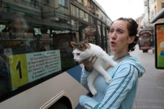 Девушка с котом. Автор: Дмитрий Фуфаев.